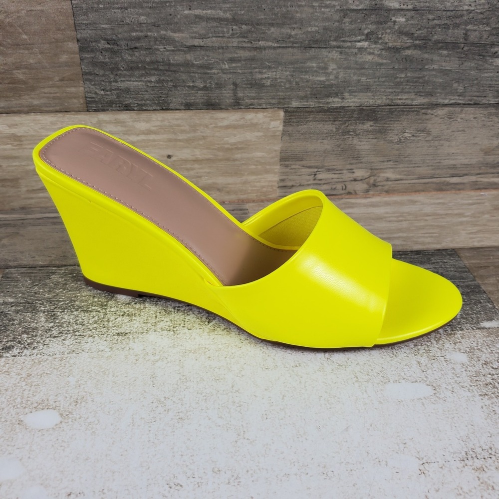 Faryl by Farylrobin Skye Womens Wedge Slide Sandals Sz 12 Neon Yellow Slip On